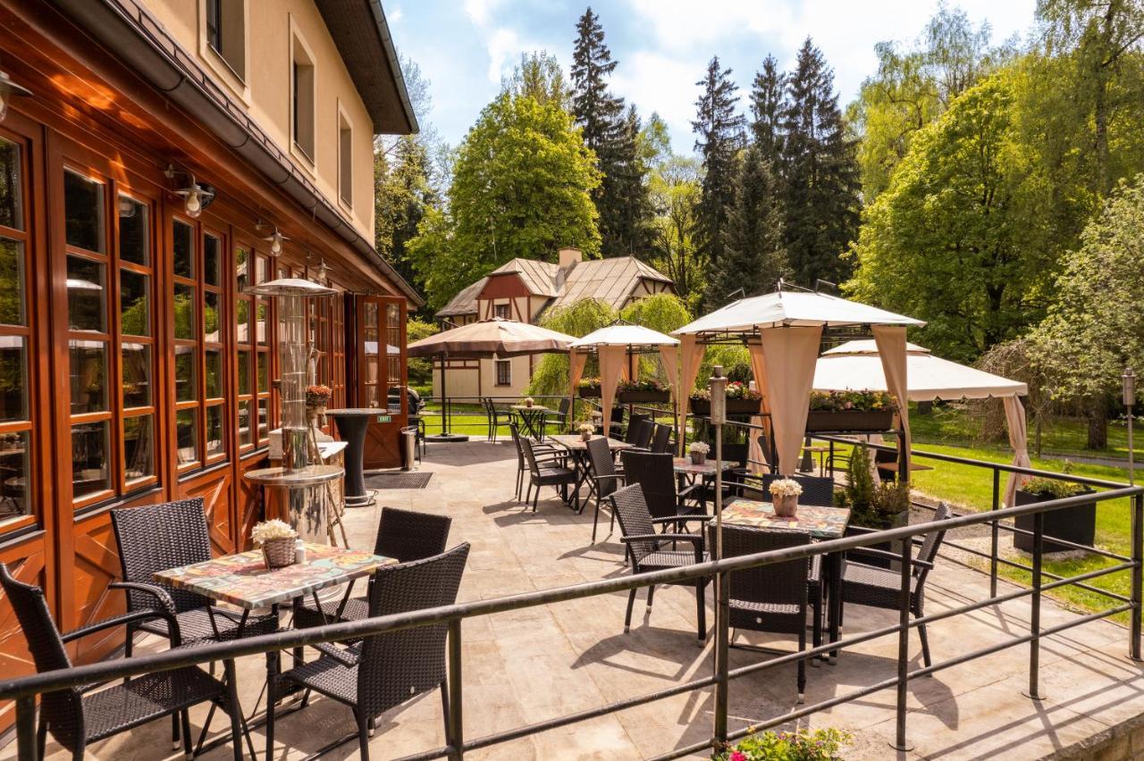 Hotel Morris Relax & Wellness Марианске-Лазне Экстерьер фото